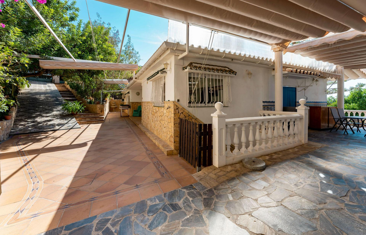 5 bedroom Villa For Sale in Málaga, Málaga - thumb 46