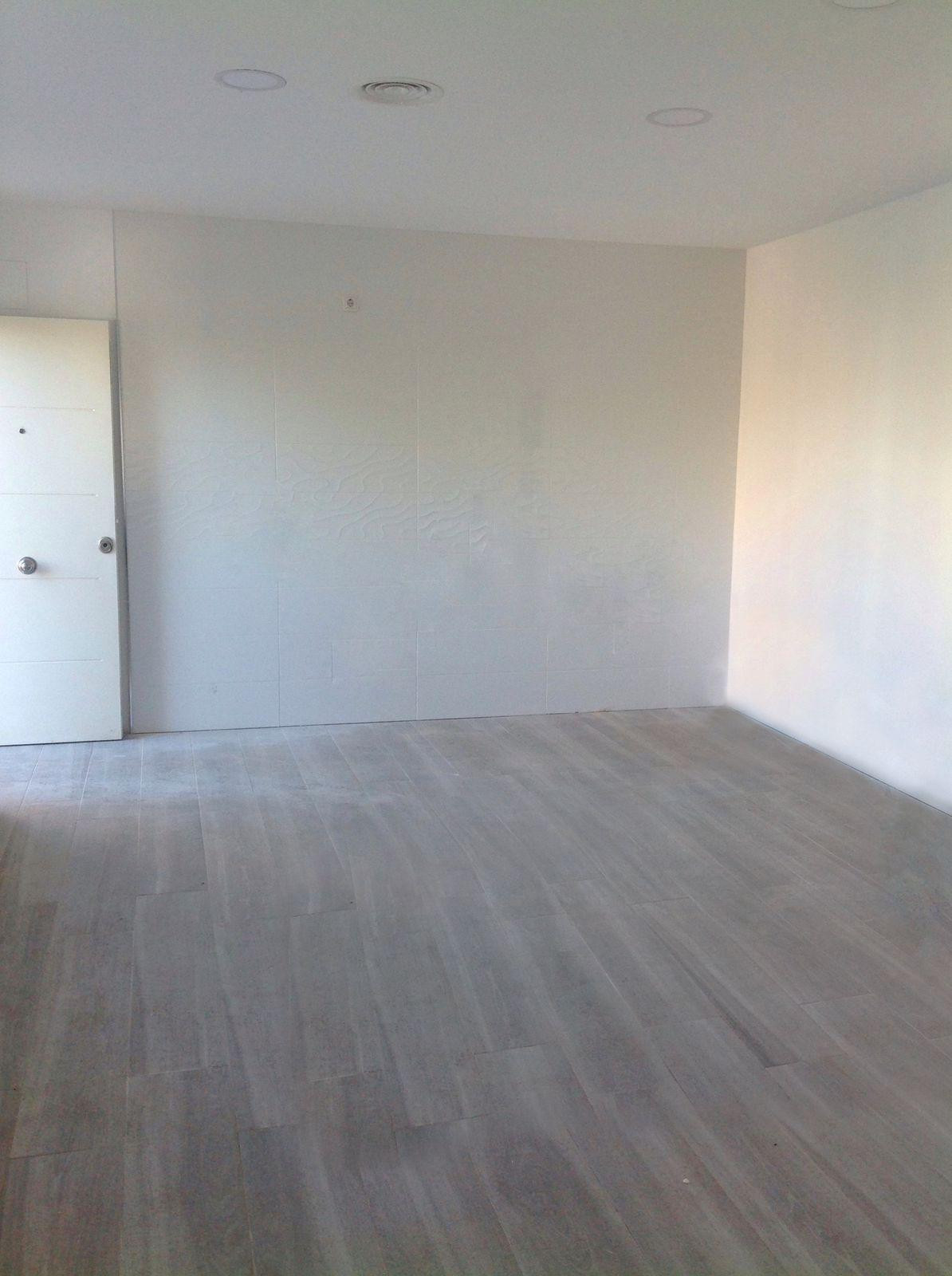 2 Bedroom Middle Floor Apartment For Sale Benalmadena, Costa del Sol - HP4594510