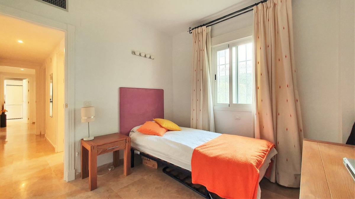 3 bedroom Apartment For Sale in Nueva Andalucía, Málaga - thumb 30