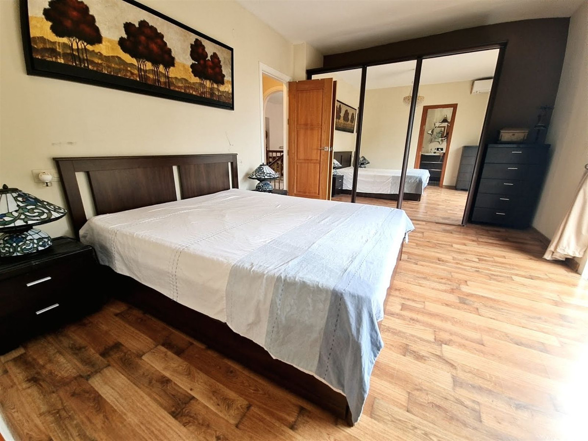 4 Bedroom Detached Villa For Sale Torrenueva