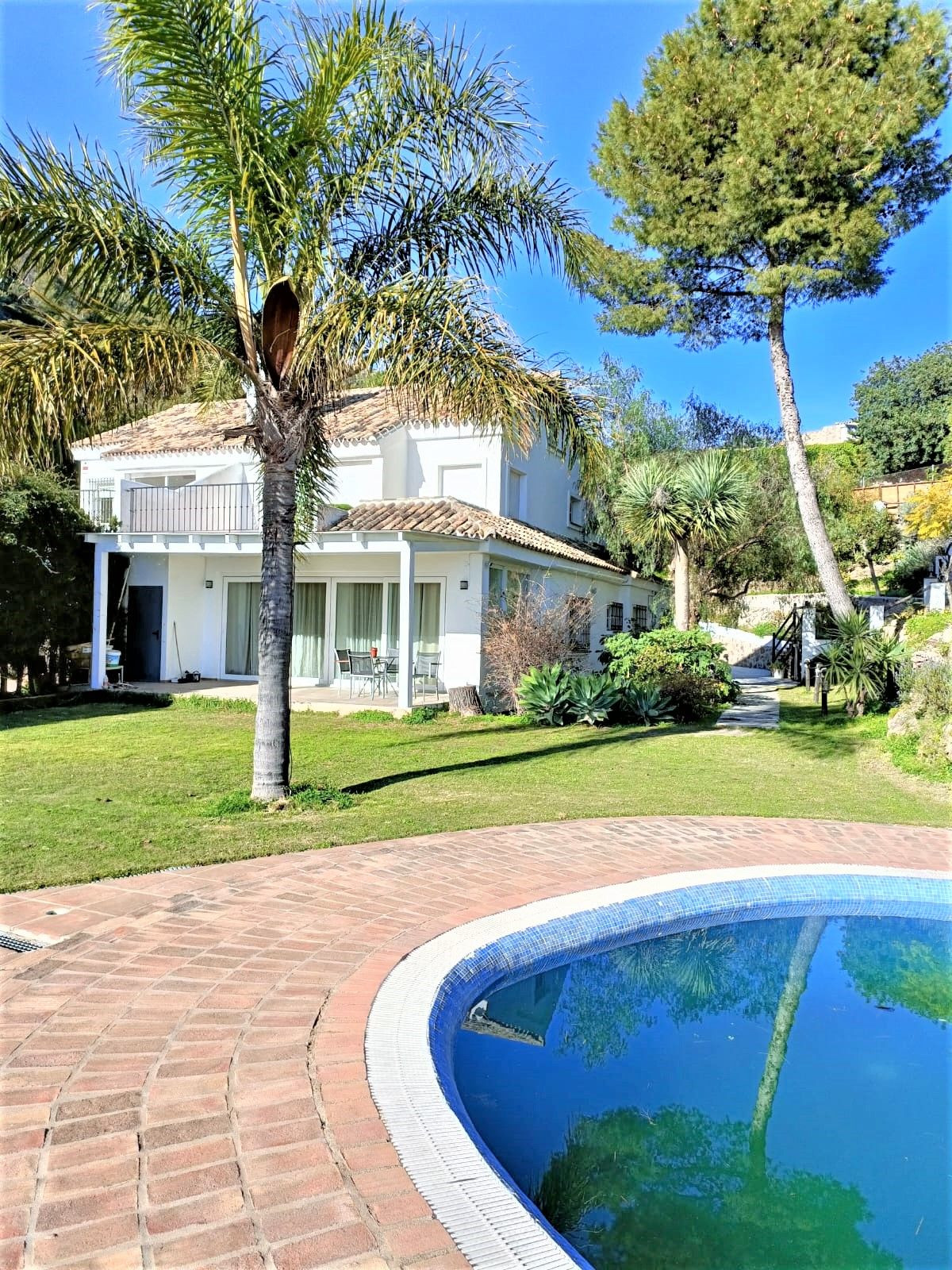 Villa Semi Individuelle à Ojén, Costa del Sol
