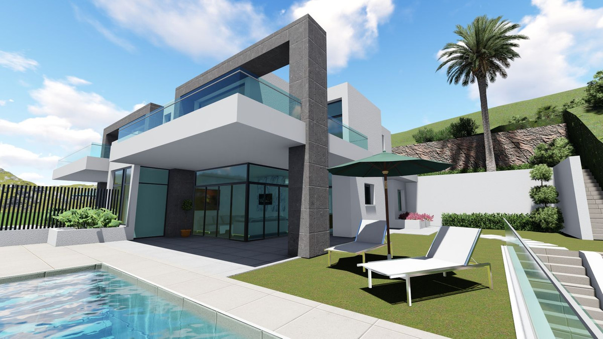 Villa Semi Detached in La Cala Hills, Costa del Sol
