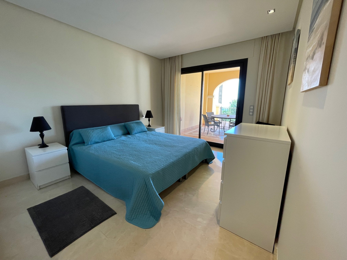 2 bed Property For Sale in La Quinta, Costa del Sol - thumb 6