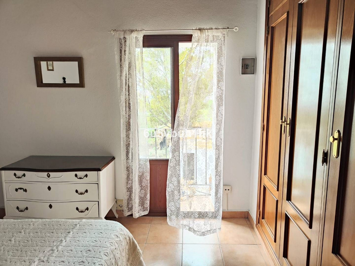 Unifamiliar con 5 Dormitorios en Venta Málaga