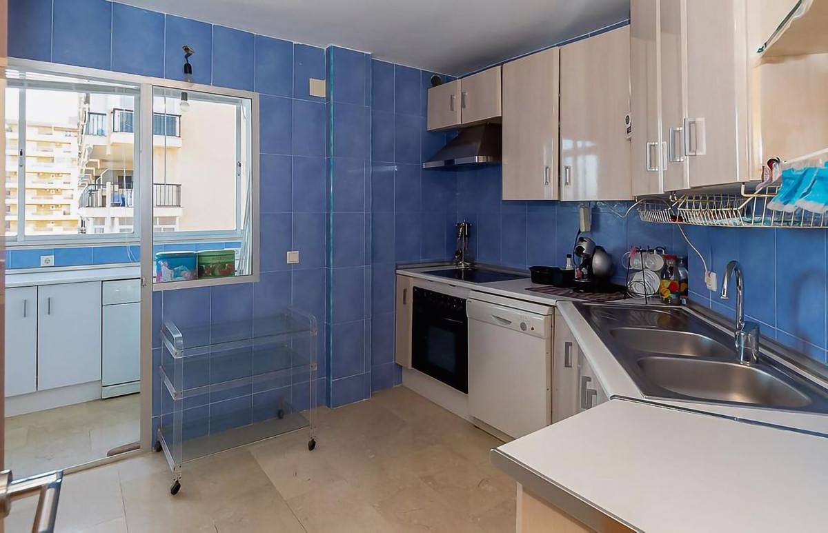 Apartamento con 5 Dormitorios en Venta Fuengirola
