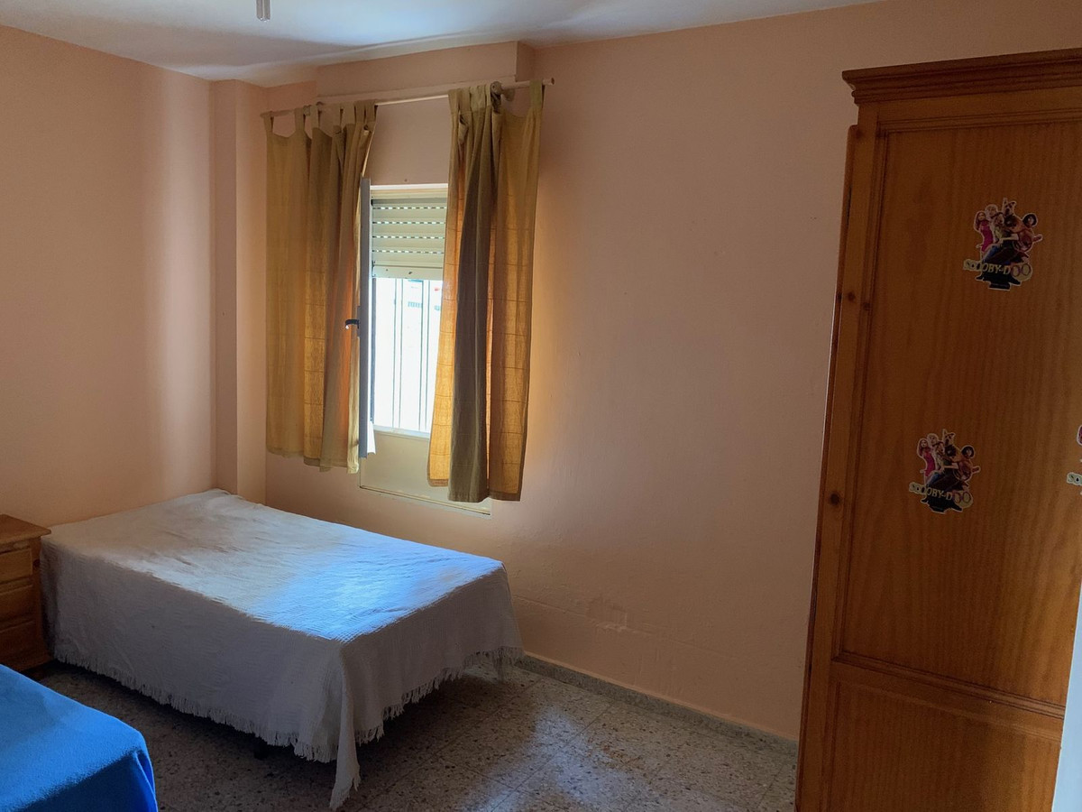4 Bedroom Apartment for sale Estepona