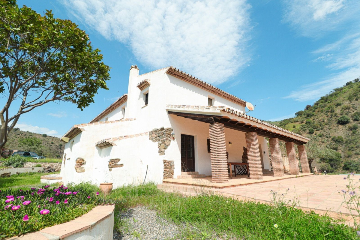 						Villa  Finca
													en vente 
																			 à Alora
					
