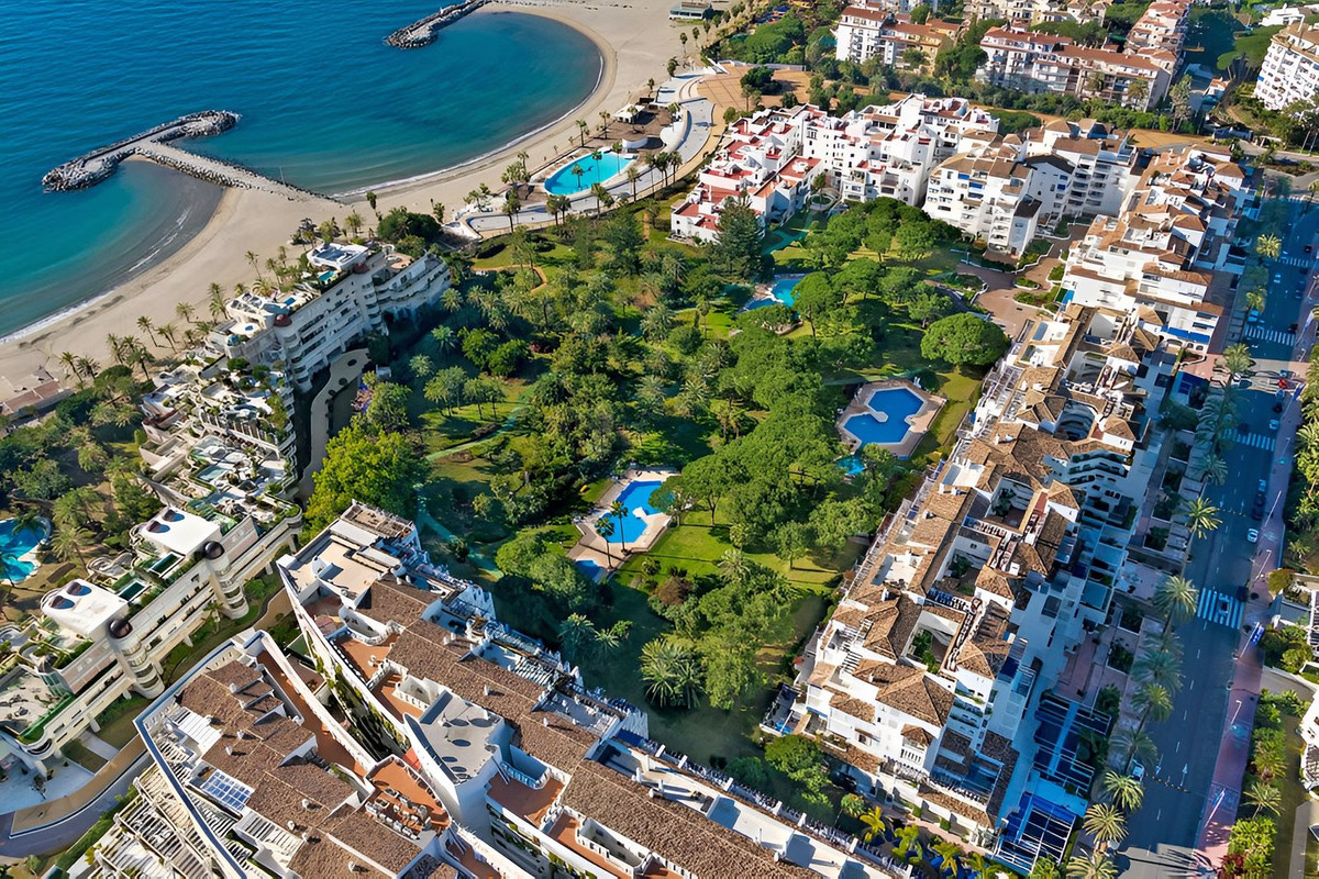 Appartement te koop in Puerto Banús (Marbella)