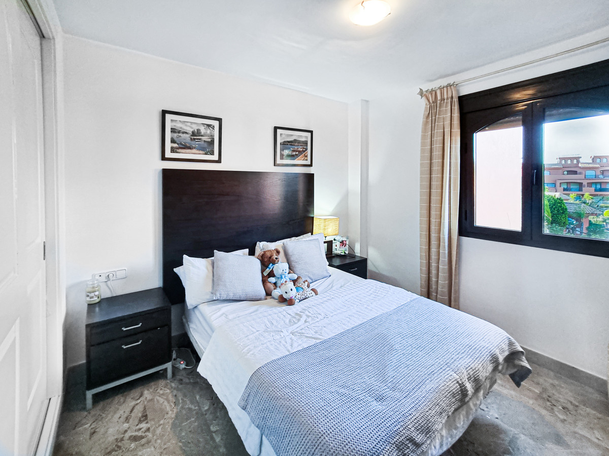 3 bedroom Apartment For Sale in Estepona, Málaga - thumb 39