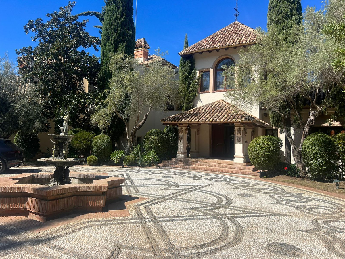 Villa in La Zagaleta, Costa del Sol, Málaga on Costa del Sol Till salu