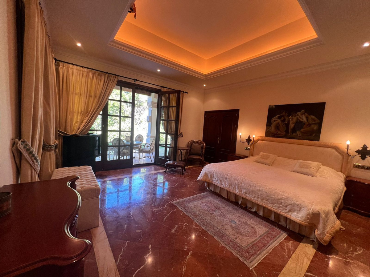 8 Bedroom Detached Villa For Sale La Zagaleta