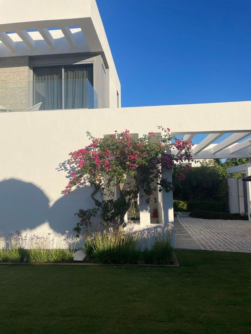 5 bedroom Villa For Sale in Cancelada, Málaga - thumb 29