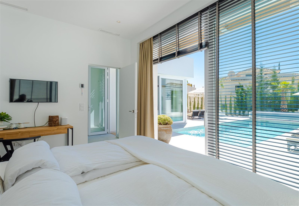 Villa con 9 Dormitorios en Venta Riviera del Sol