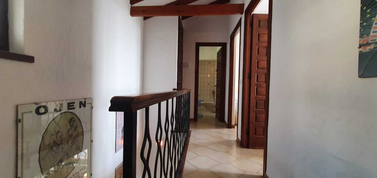 3 bedroom Villa For Sale in Mijas, Málaga - thumb 18