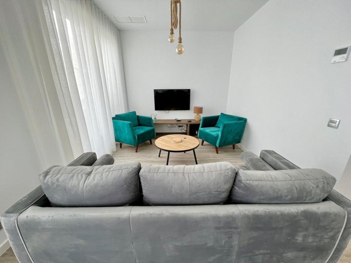 Apartment Penthouse in Cancelada, Costa del Sol
