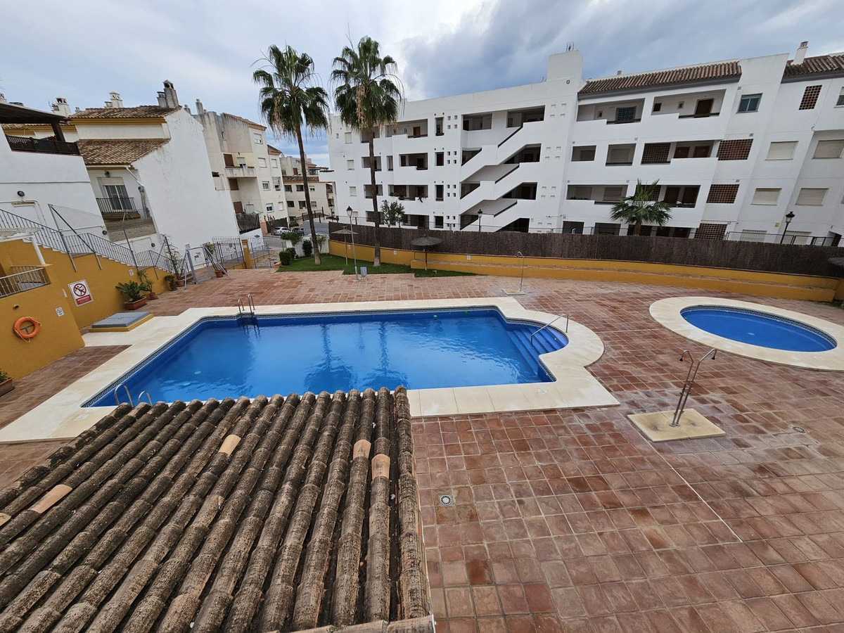 2 Dormitorios Apartamento Planta Baja  En Venta Manilva, Costa del Sol - HP4567093