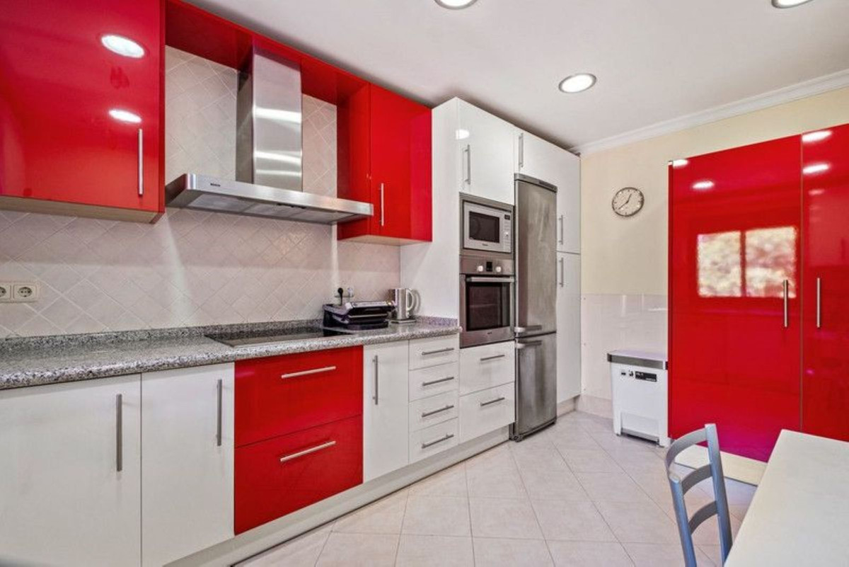 Appartement te koop in Monte Halcones R4572517