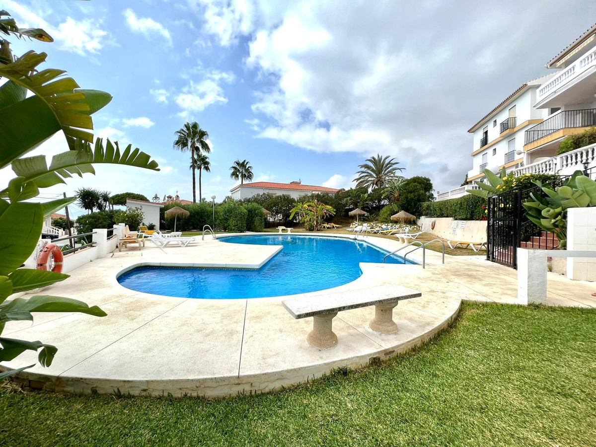 Apartment Penthouse in El Faro, Costa del Sol
