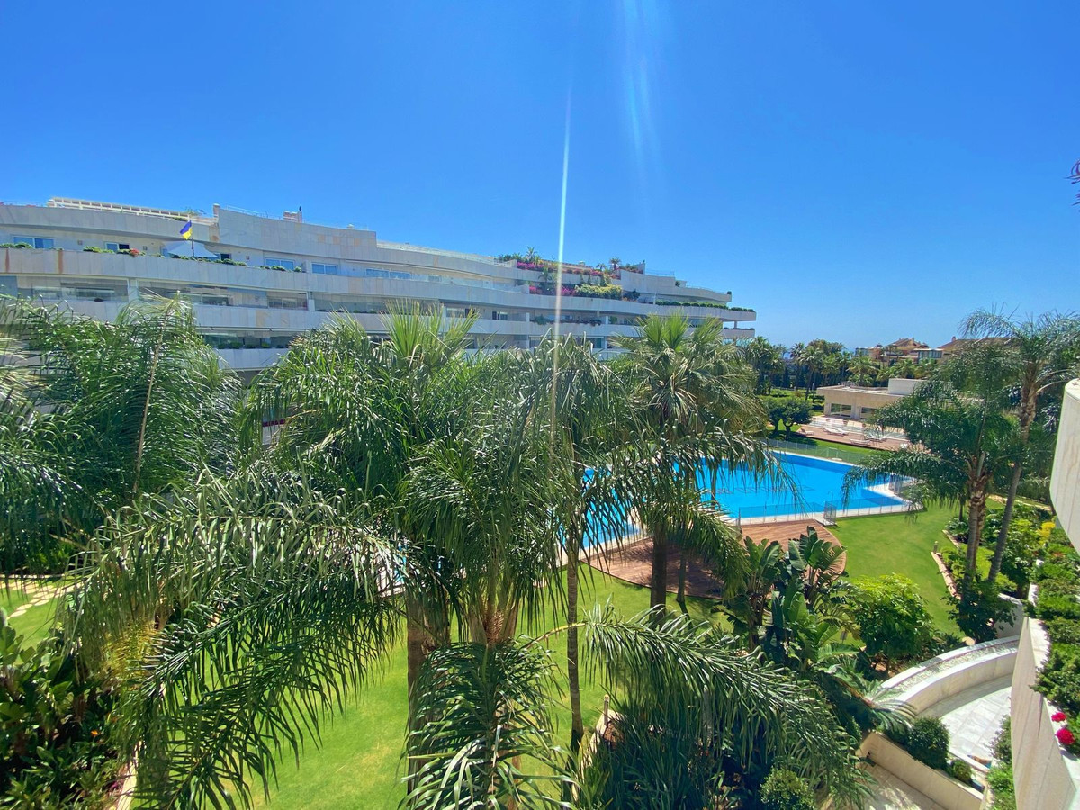 Luxurious apartment in Puerto Banus, Costa del Sol. In excellent condition, located in a well-known , Spain
