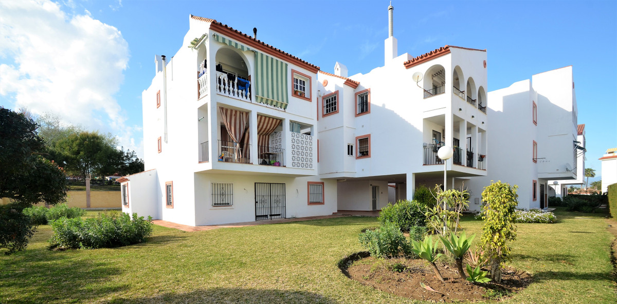  Appartement, Penthouse  en vente    à San Luis de Sabinillas