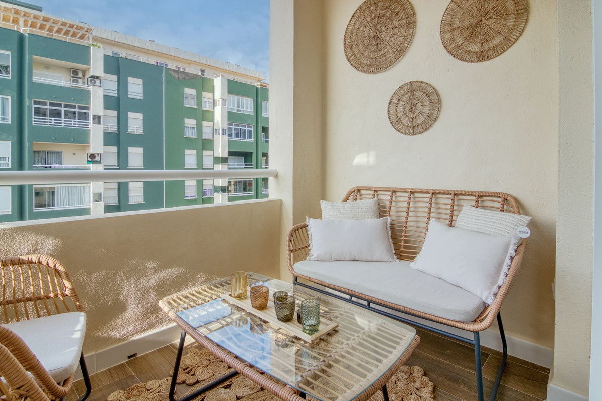 3 bedroom Apartment For Sale in Los Boliches, Málaga - thumb 4