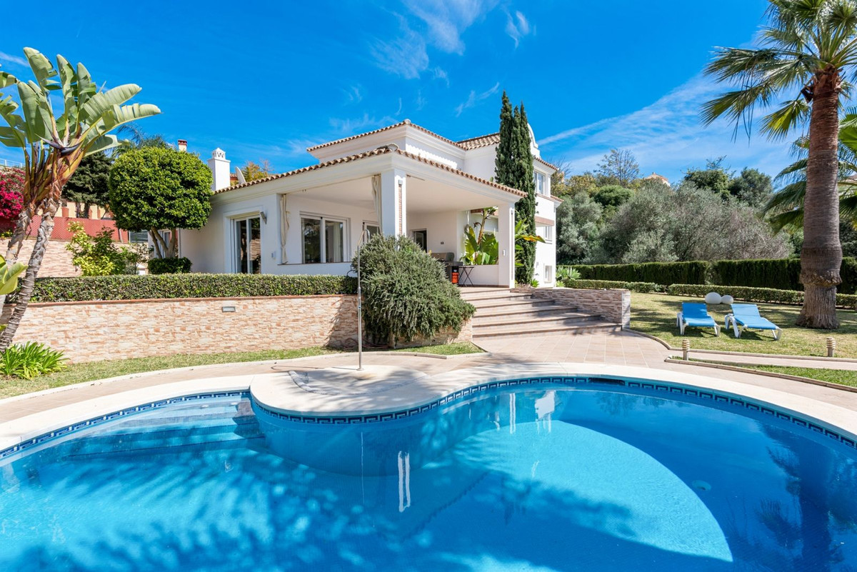 Villa in Elviria, Costa del Sol, Málaga on Costa del Sol For Sale