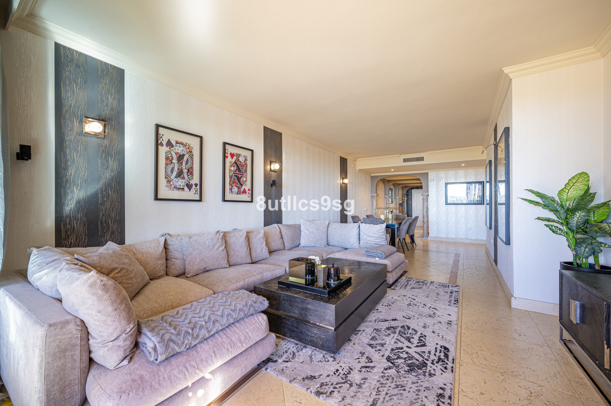 Appartement te koop in Nueva Andalucía R4589491