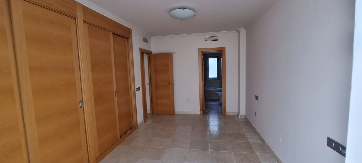 Appartement te koop in Benahavís R4072063