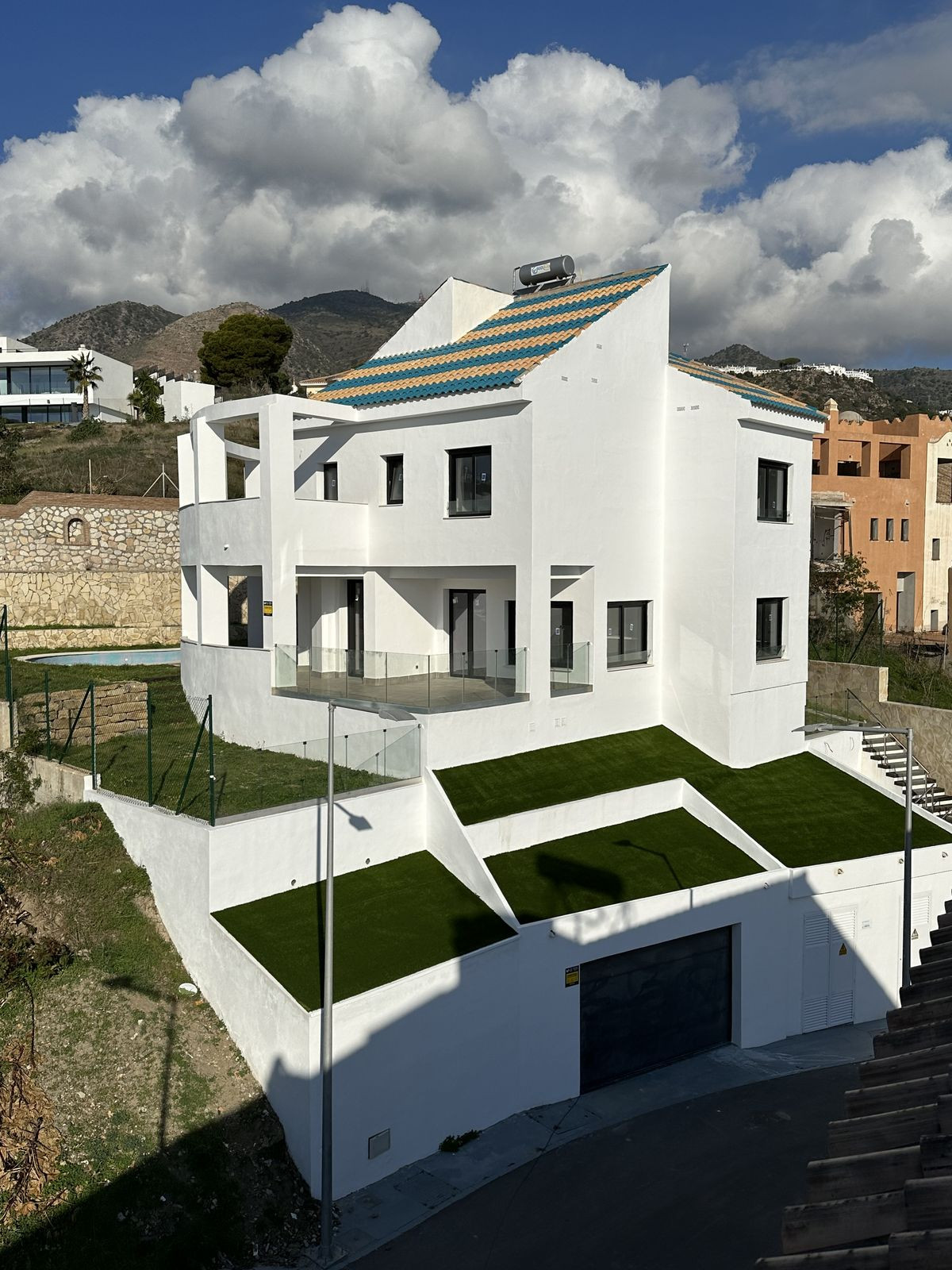 Villa in the final stage of construction, located only a two minutes walk away from the beach.

In t, Spain