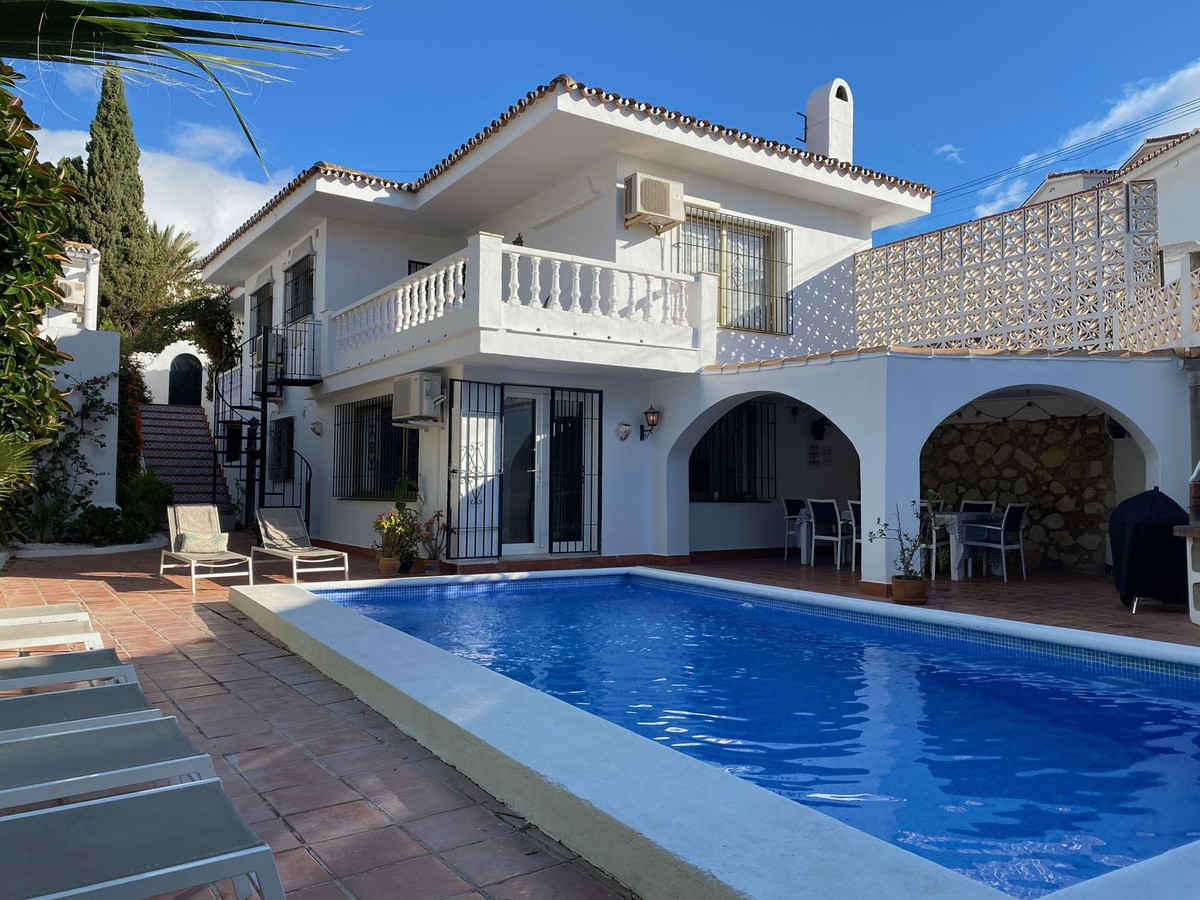 Villa Detached in Fuengirola, Costa del Sol
