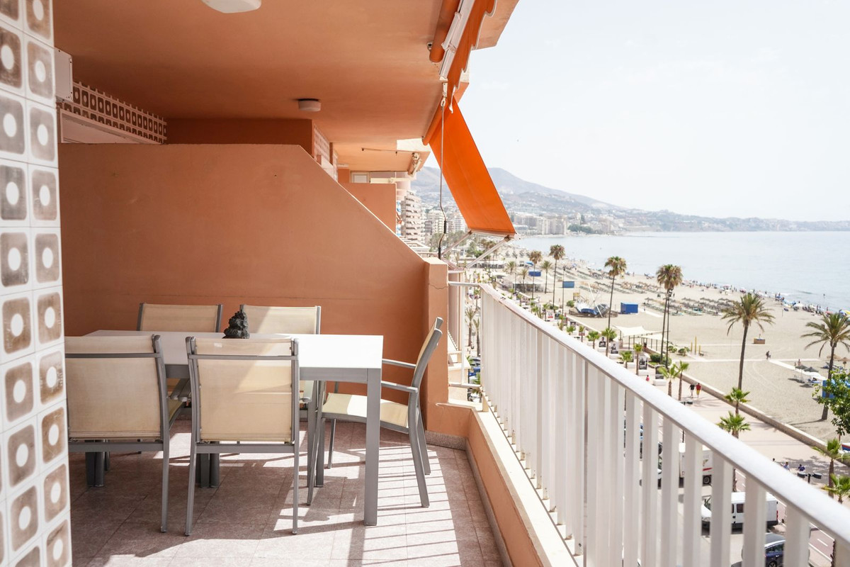 Unique beachfront apartment for sale in Los Boliches, Fuengirola
Within a few steps to all amenities, Spain