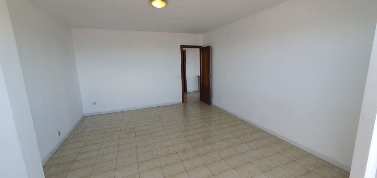Apartment Middle Floor in Benalmadena, Costa del Sol
