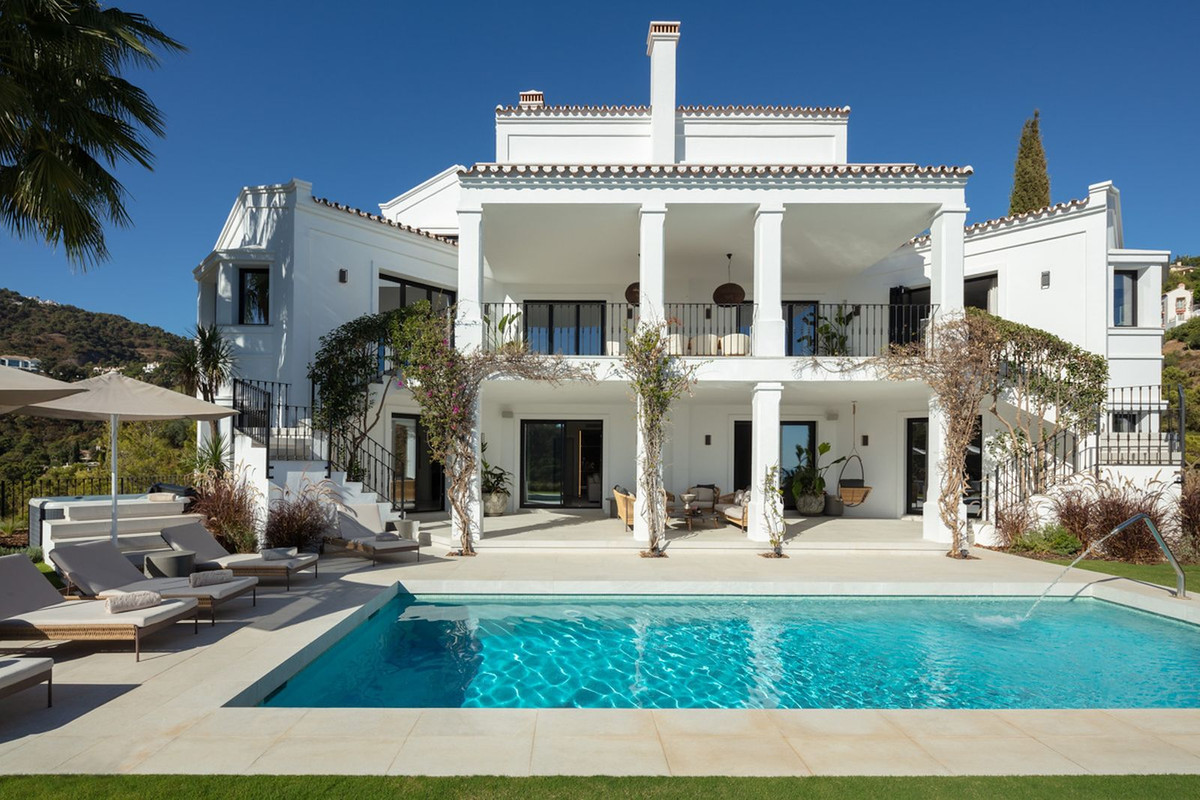 El Madronal, Benahavis
An elegant Andalusian mansion infused with contemporary interiors, sitting pr, Spain