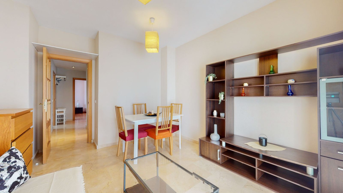 1 Bedroom Middle Floor Apartment For Sale San Pedro de Alcántara, Costa del Sol - HP4306126