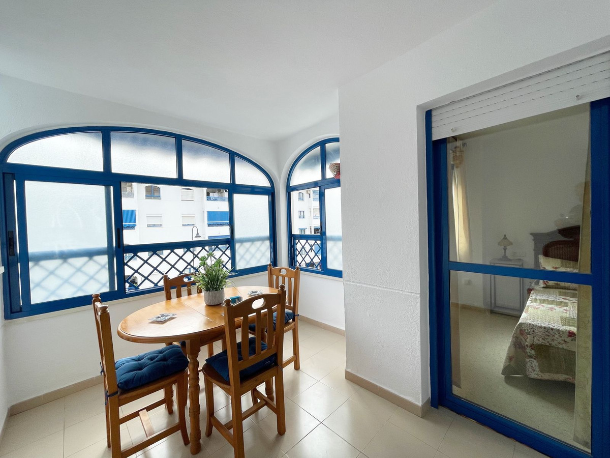 2 Bedroom Middle Floor Apartment For Sale Fuengirola, Costa del Sol - HP4713712