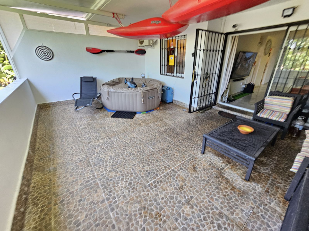 Ground Floor Apartment for sale in Riviera del Sol R4334440
