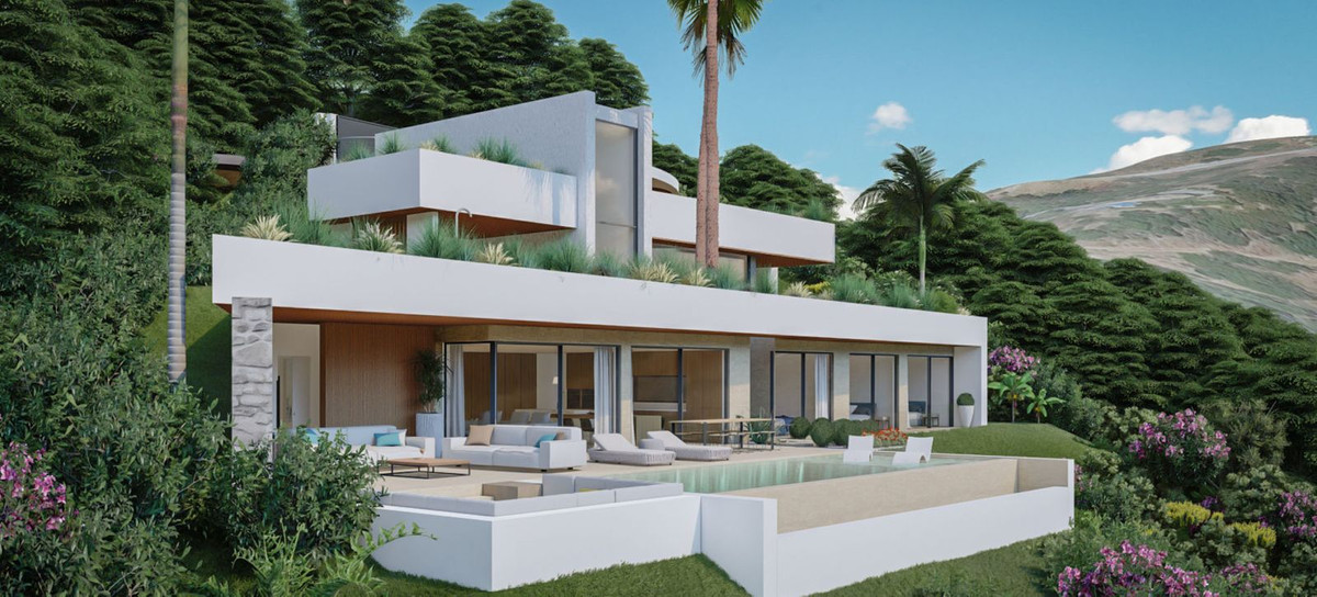 3 bed Property For Sale in Benahavis, Costa del Sol - thumb 3