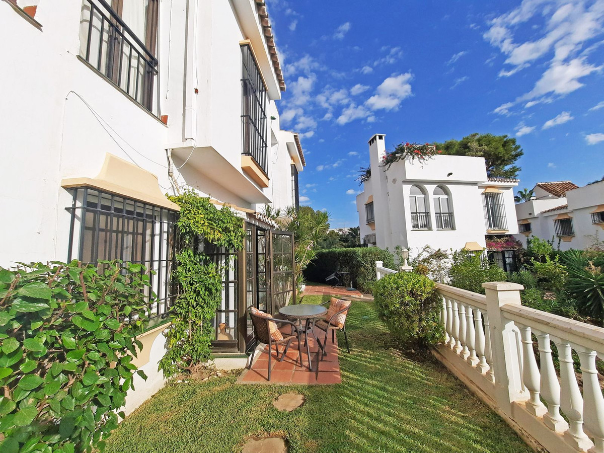 						Townhouse  Terraced
													for sale 
																			 in Calahonda
					