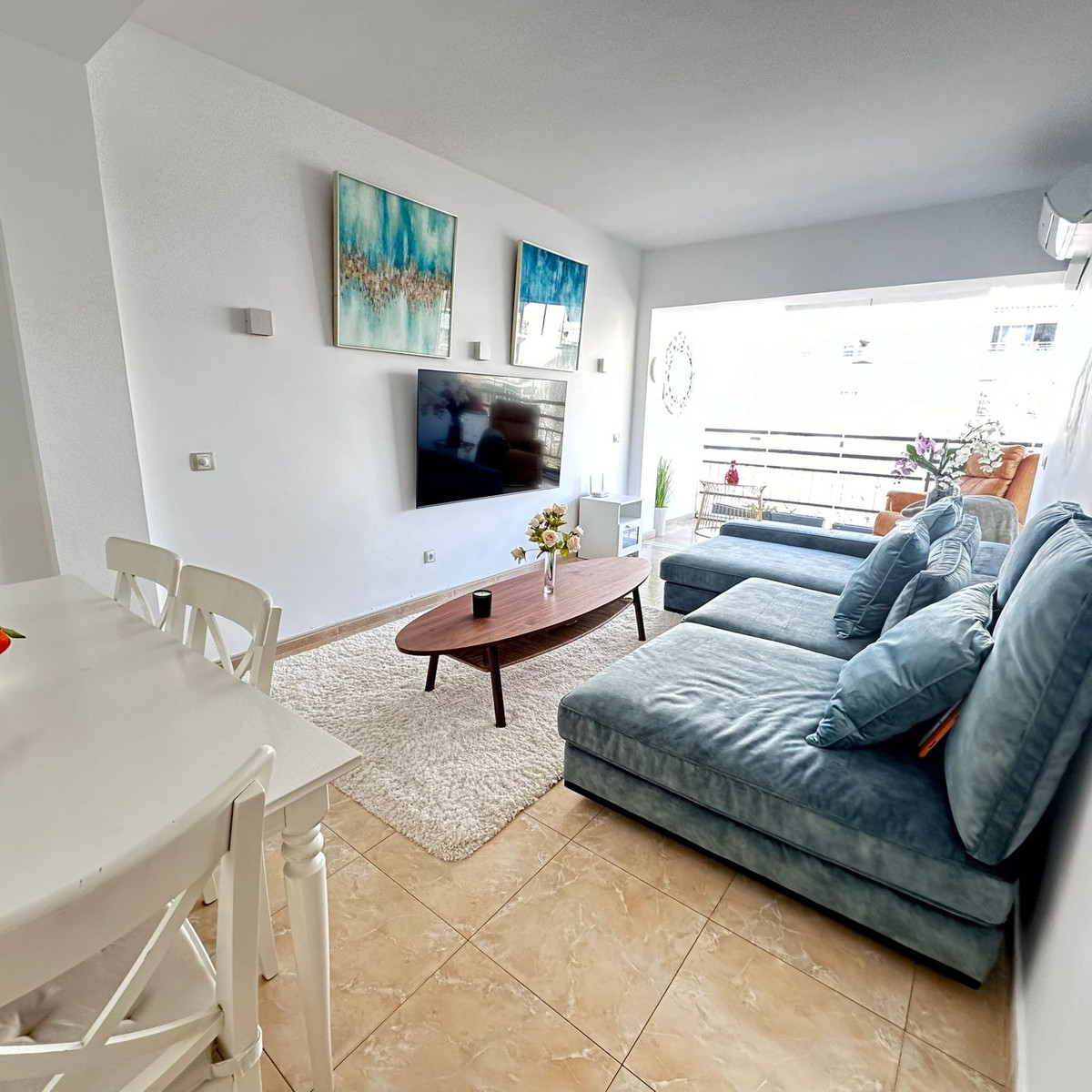 2 Dormitorios Apartamento Planta Media  En Venta Marbella, Costa del Sol - HP4620508