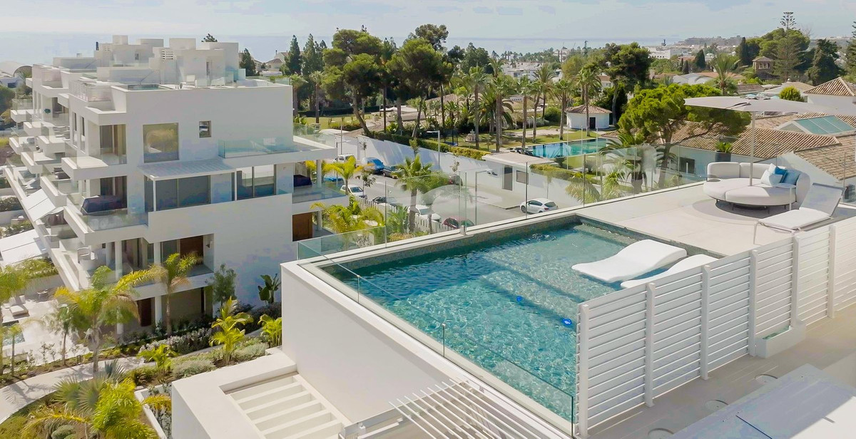 Apartment Penthouse Duplex in The Golden Mile, Costa del Sol
