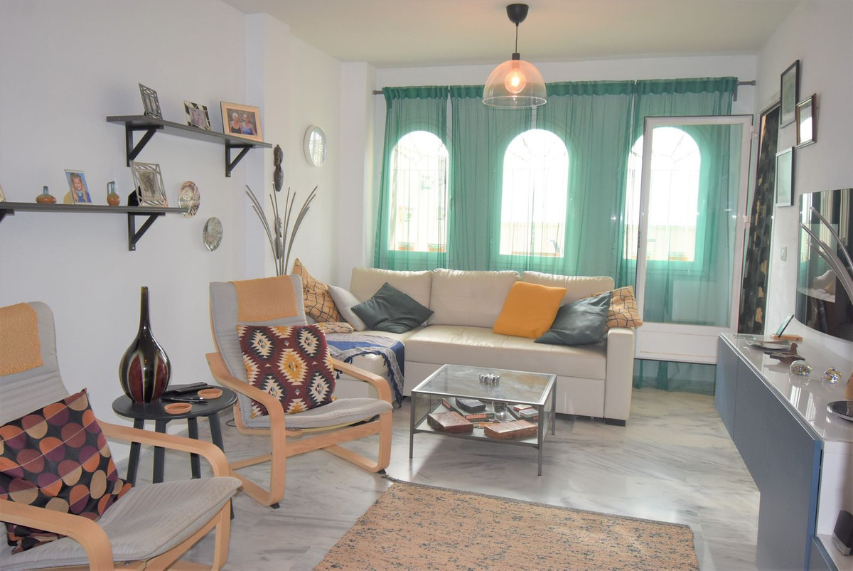 2 bedroom Apartment For Sale in Benalmadena Pueblo, Málaga - thumb 17