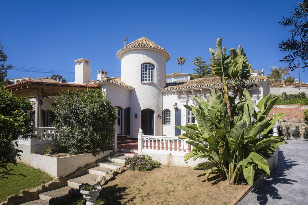 Villa Detached in Mijas, Costa del Sol
