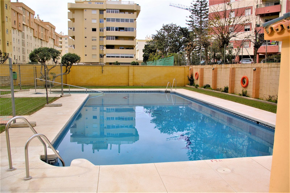Studio for sale in Fuengirola in one of the best areas 300m from the promenade, central, with commun, Spain