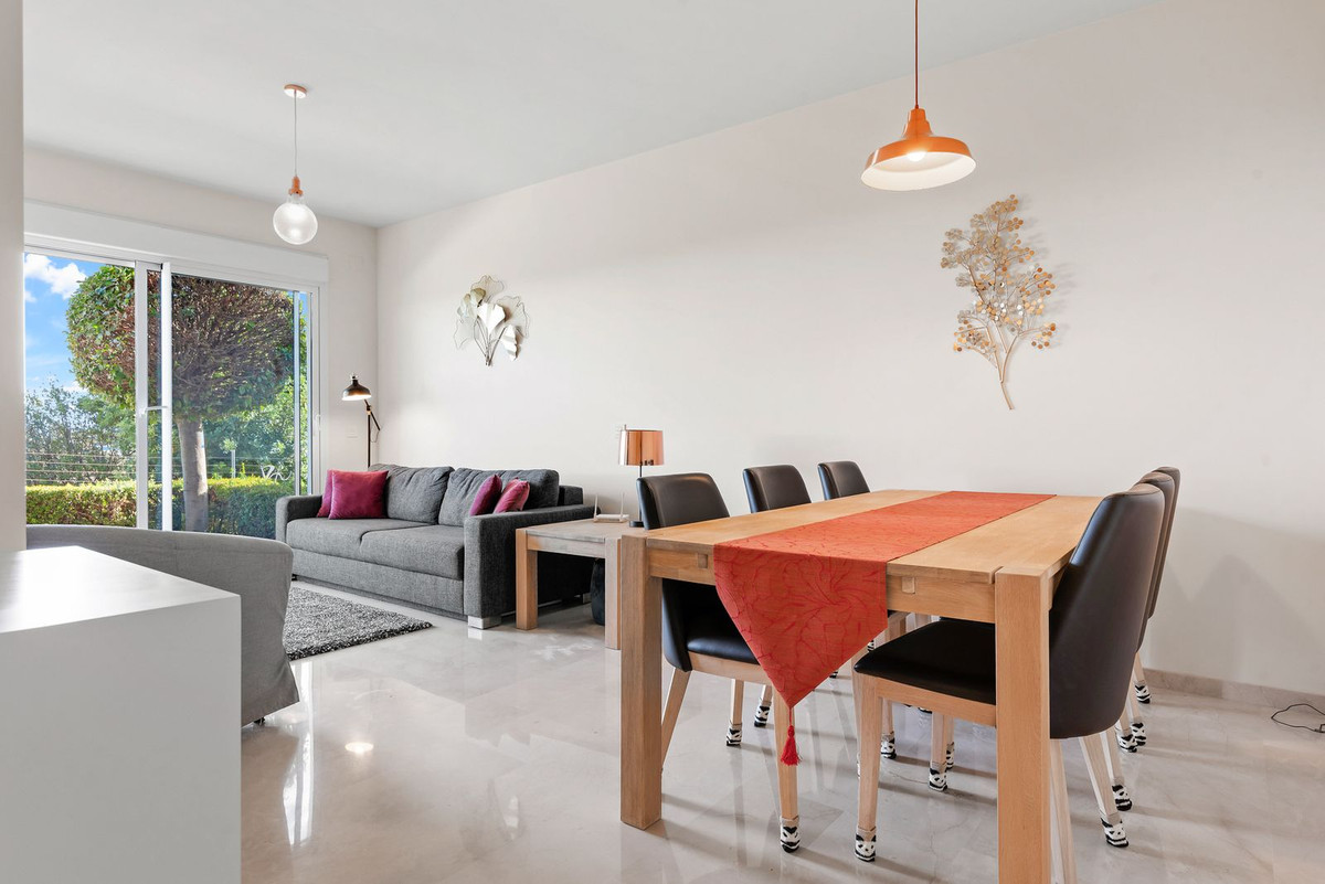 Appartement te koop in Estepona R4311997