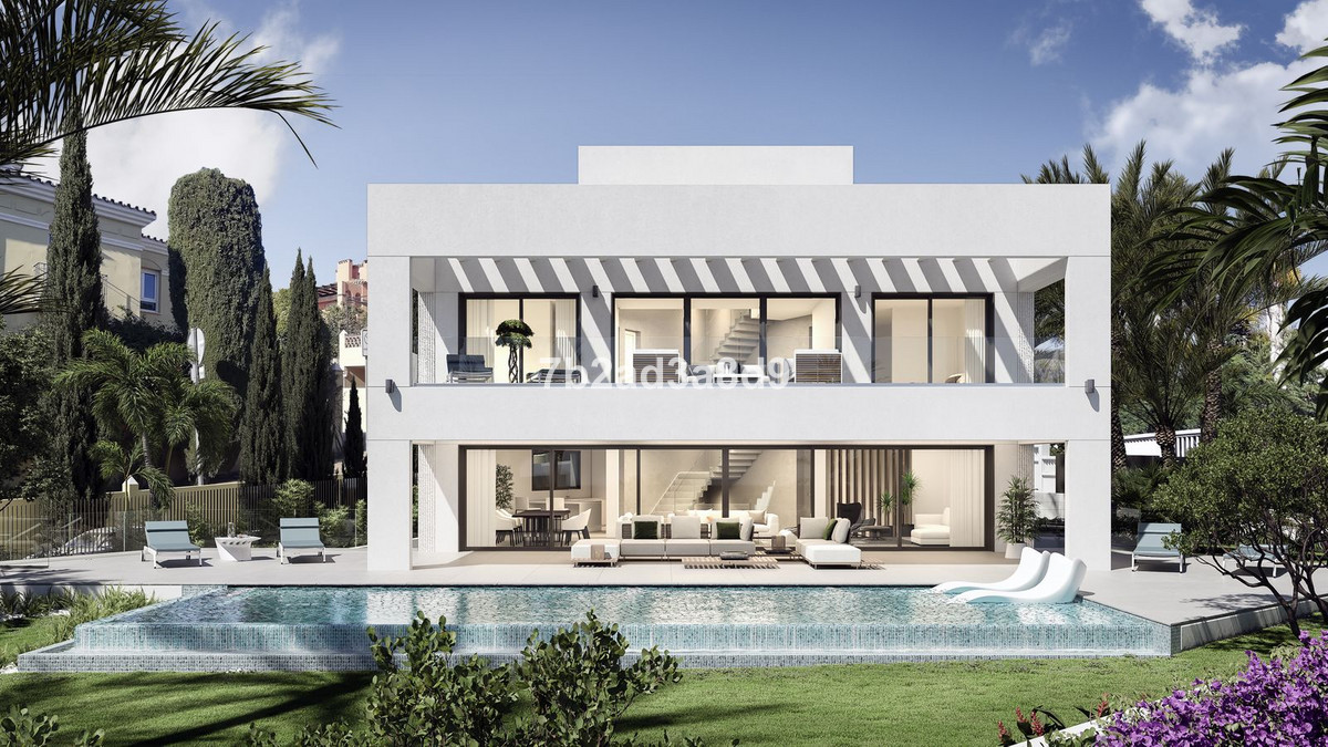 Detached Villa for sale in Guadalmina Baja R4116784