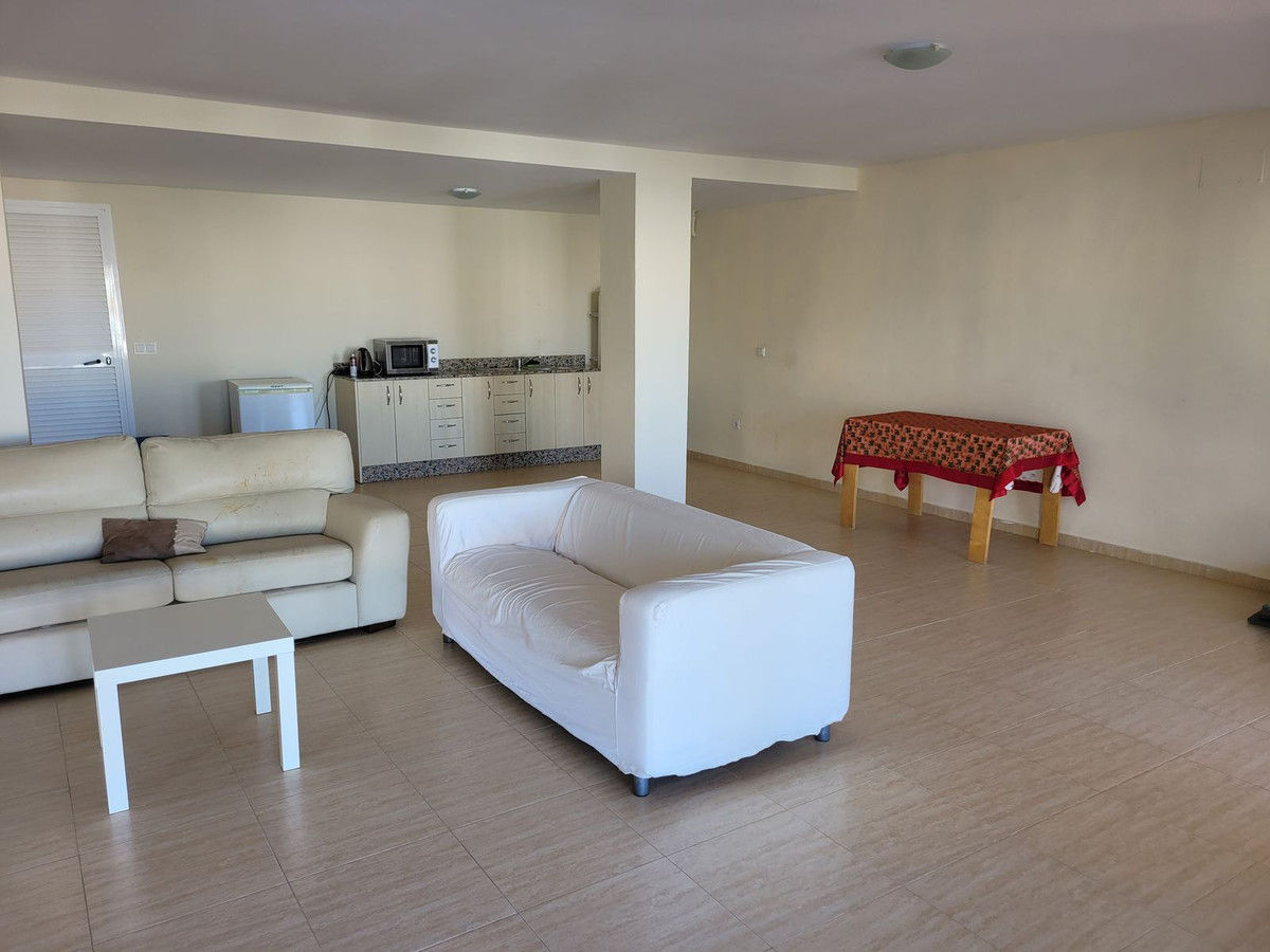 Villa te koop in Riviera del Sol R4412431