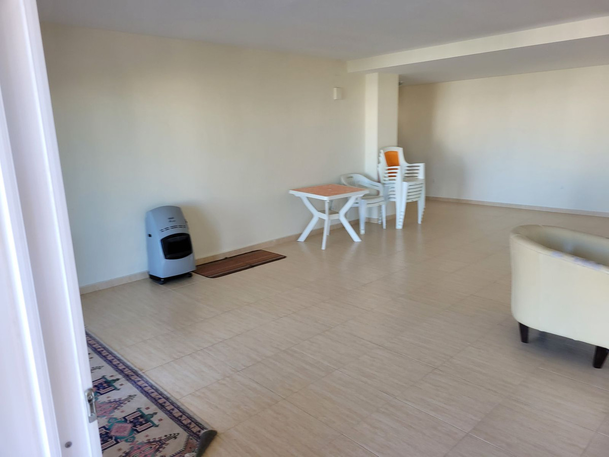 Villa te koop in Riviera del Sol R4412431