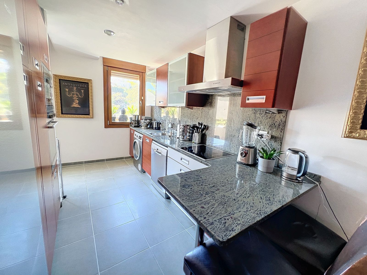 Appartement te koop in Altos de los Monteros R4670407