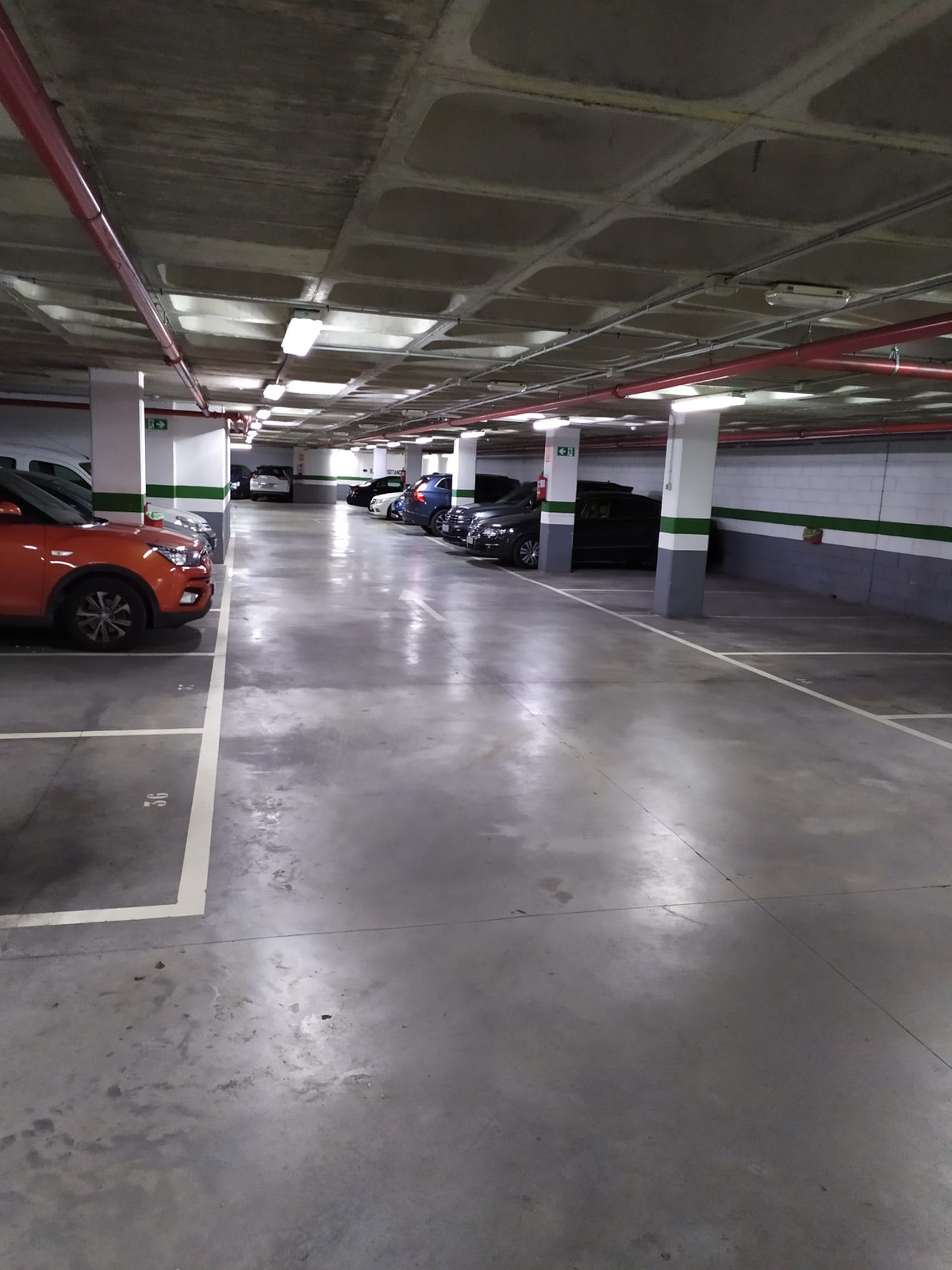 Garage space for sale in Plaza Picasso, large garages with easy maneuverability next to the beach. I, Spain