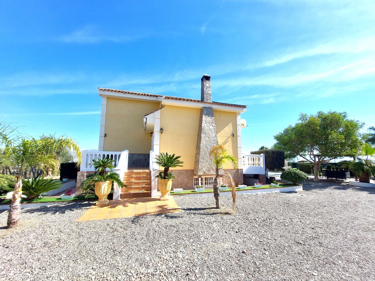 Commercial Bed and Breakfast in Coín, Costa del Sol
